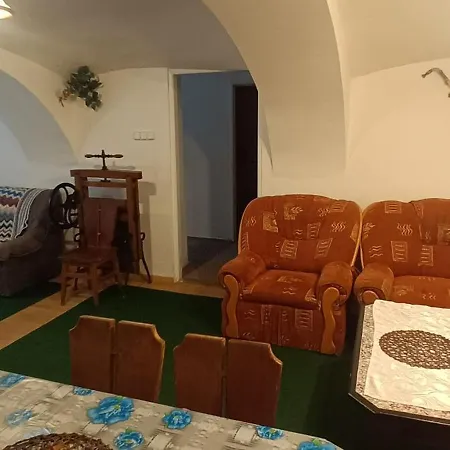 U Bozi Hory. Tatil Evi Zulova